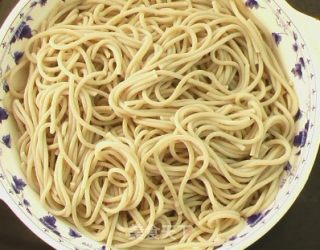 蚝油青椒苦荞麦面条的做法步骤：5