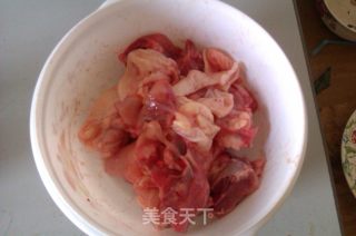 美味的香菇鸡肉粥的做法步骤：2