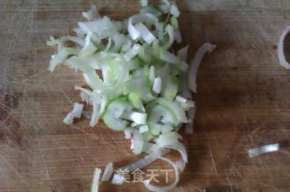 美味的香菇鸡肉粥的做法步骤：5