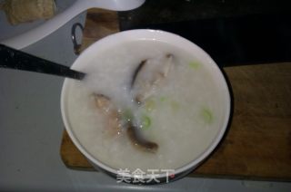美味的香菇鸡肉粥的做法步骤：8