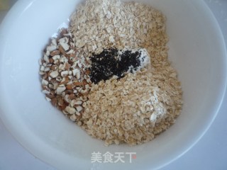 杏仁燕麦酥的做法步骤：3