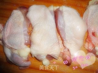 红烩鸡腿饭的做法步骤：1