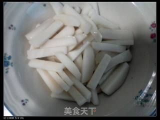 风味辣酱年糕的做法步骤：3