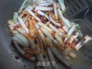 风味辣酱年糕的做法步骤：7