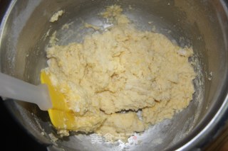 蔓越莓巧克力司康饼的做法步骤：5