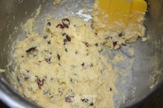 蔓越莓巧克力司康饼的做法步骤：7