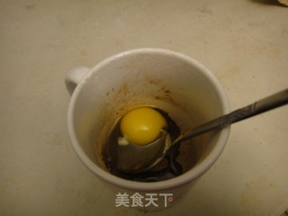 3分钟，杯子里的“杯子蛋糕”的做法步骤：6
