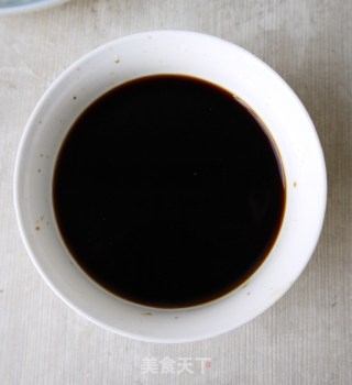 糖醋排骨的做法步骤：2