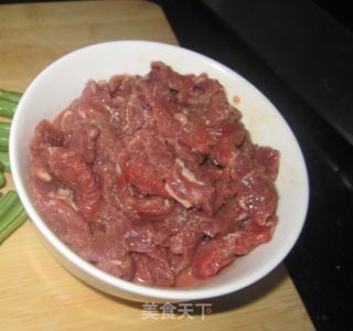 甜蜜豆炒牛肉的做法步骤：4