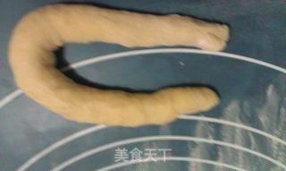 多拿滋麻花卷的做法步骤：7