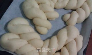 多拿滋麻花卷的做法步骤：9
