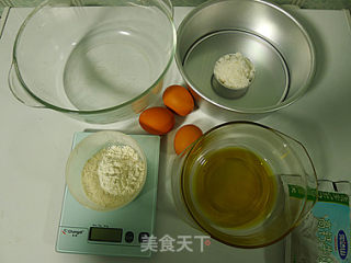 戚风南瓜蛋糕的做法步骤：1