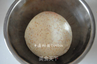 鲜奶全麦蹄铁包的做法步骤：1