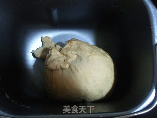 五仁面包的做法步骤：2