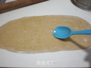 石磨面家常饼的做法步骤：4