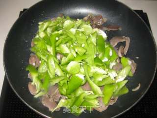 辣椒炒鸡胗的做法步骤：6