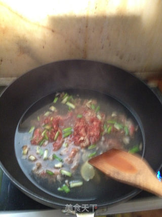 萝卜汆羊肉的做法步骤：6