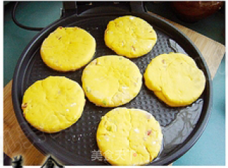 美味芝麻南瓜烧饼的做法步骤：18