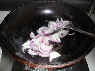 冬季快手菜----孜香葱爆羊肉卷的做法步骤：4