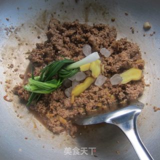 葱酥肉燥饭的做法步骤：6