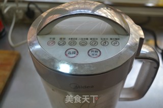 创意吃菜喝豆浆-【豆奶烩什锦】的做法步骤：3
