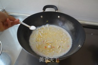 创意吃菜喝豆浆-【豆奶烩什锦】的做法步骤：6