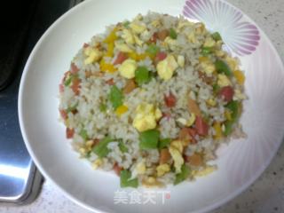 蛋炒饭的做法步骤：5