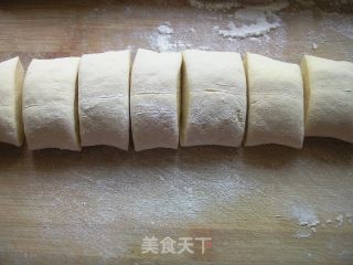 牛肉茼蒿粗粮包的做法步骤：10