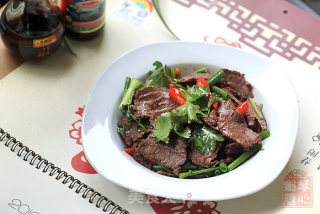 辣酱拌牛肉的做法步骤：7