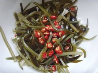 蒜香海带的做法步骤：6