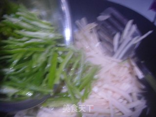 素炒土豆丝的做法步骤：4