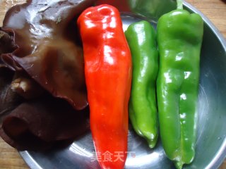 家常版----鱼香肉丝的做法步骤：3