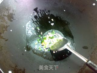 虾烩西兰花的做法步骤：3