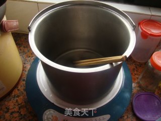 自制酸奶的做法步骤：1