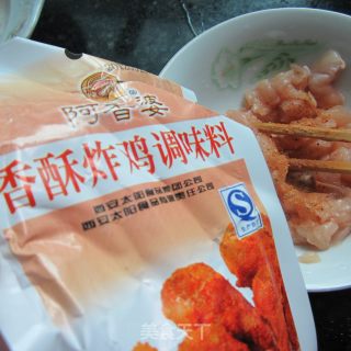 炸鸡柳的做法步骤：2