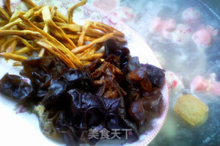 家庭版麻辣烫——骨汤杂菜的做法步骤：12