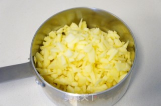 最佳早餐配角--苹果酱的做法步骤：1