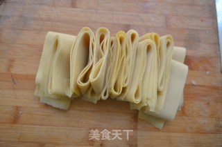 街头小吃带回家-【麻辣豆皮】的做法步骤：2
