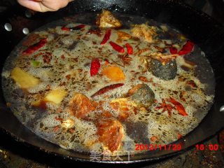 一锅出乱炖の【铁锅炖鱼】的做法步骤：12