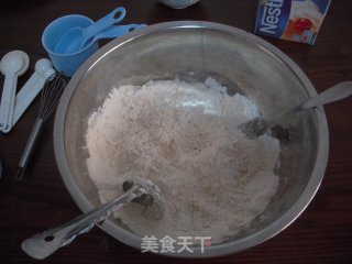美式南瓜派的做法步骤：1