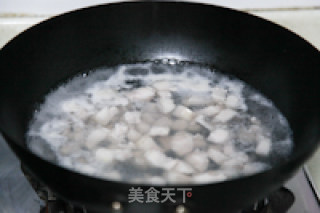 肥而不腻的秘密---《红烧肉》的做法步骤：2