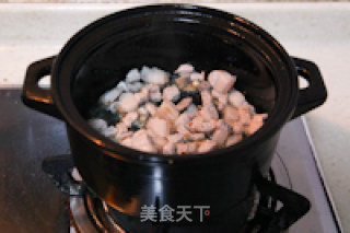 肥而不腻的秘密---《红烧肉》的做法步骤：4