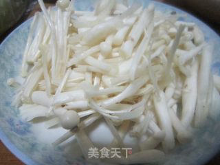 鸡汁杂茹煲的做法步骤：3