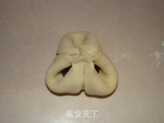 冠顶豆沙包的做法步骤：7