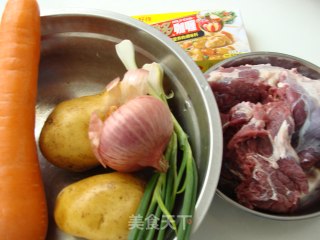 超级下饭的一道菜------咖喱牛肉的做法步骤：1