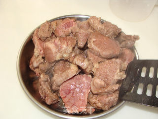超级下饭的一道菜------咖喱牛肉的做法步骤：6
