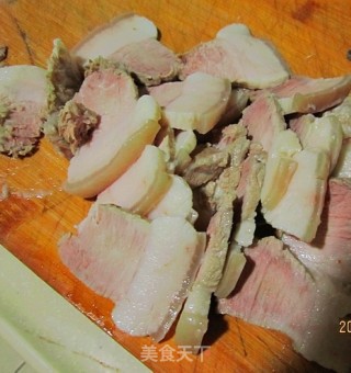 简易砂锅酸菜白肉的做法的做法步骤：2