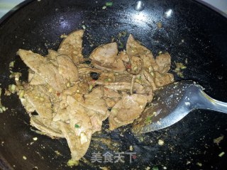 酱爆猪肝的做法步骤：5
