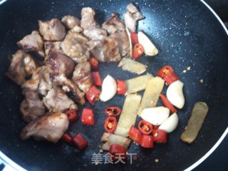 茄子的终极吃法----羊肉烧茄子的做法步骤：7