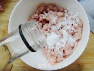 酱料肉末黄瓜卷的做法步骤：7